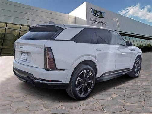 2025 Cadillac Escalade IQ 1