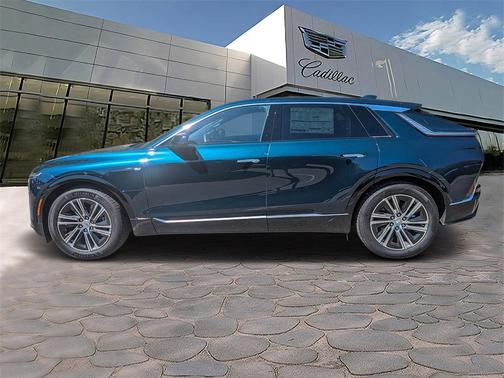 2025 Cadillac LYRIQ Luxury