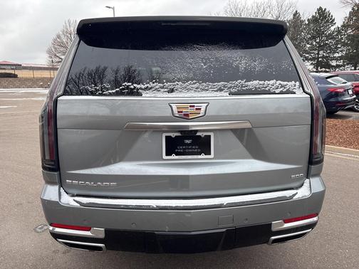 2025 Cadillac Escalade Premium Luxury