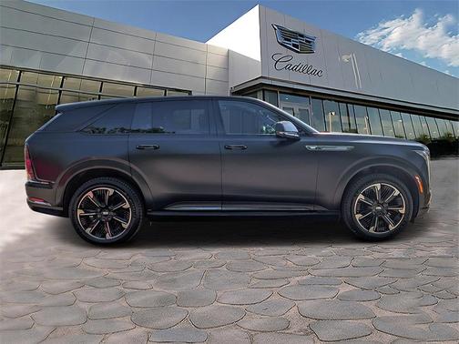2025 Cadillac Escalade IQ Sport 2
