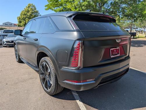 2025 Cadillac Escalade IQ Sport 2