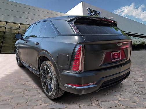 2025 Cadillac Escalade IQ Sport 2