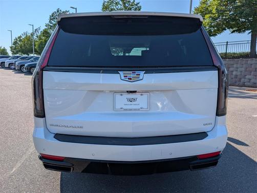 2022 Cadillac Escalade ESV Sport Platinum
