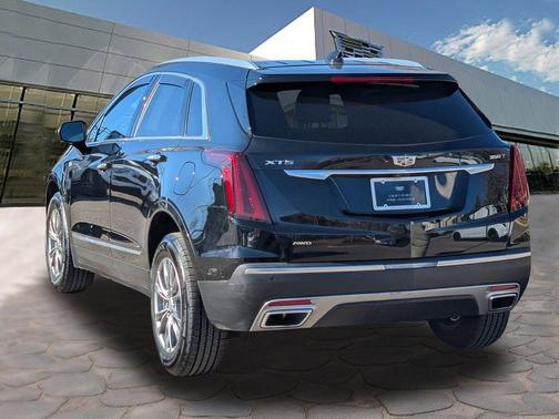 Stellar Black Metallic 2022 Cadillac XT5 Premium Luxury