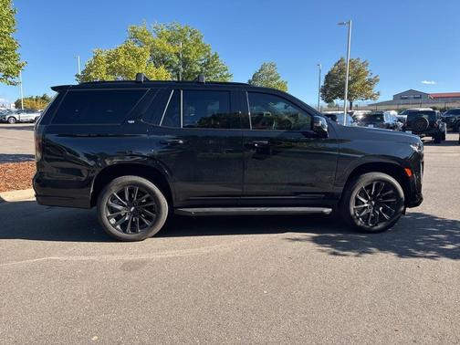 2024 Cadillac Escalade Sport