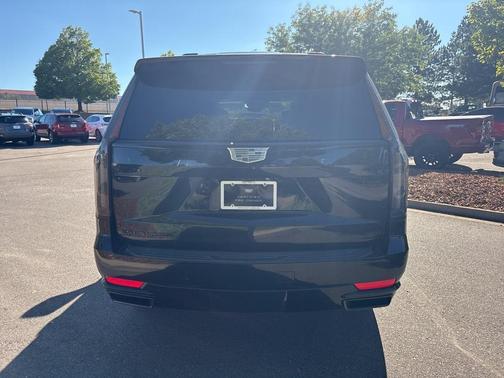 2024 Cadillac Escalade Sport