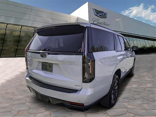 2022 Cadillac Escalade ESV Sport Platinum