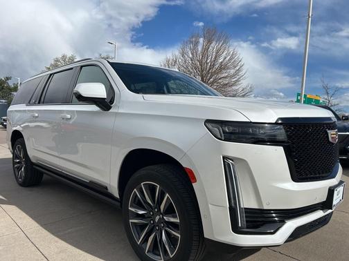 2022 Cadillac Escalade ESV Sport Platinum