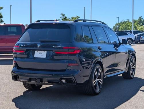 Tanzanite Blue 2025 BMW X7 xDrive40i