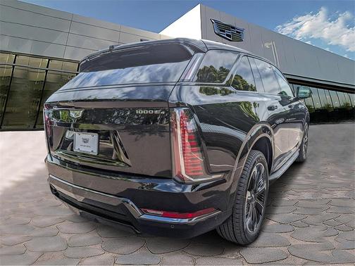 2025 Cadillac Escalade IQ Sport 1
