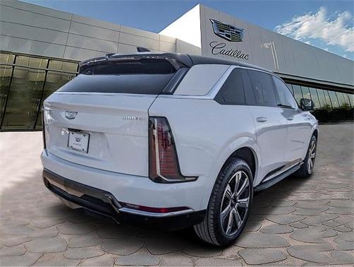2025 Cadillac Escalade IQ Luxury 2