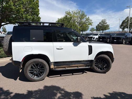 Fuji White 2021 Land Rover Defender 90 X-Dynamic S