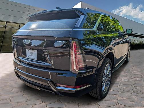 2025 Cadillac Escalade IQ Luxury 1