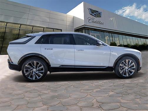 2025 Cadillac LYRIQ Luxury