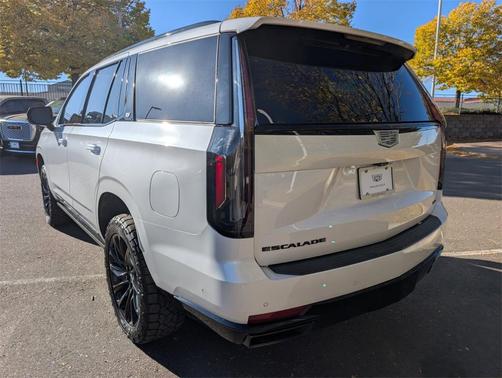 2023 Cadillac Escalade Sport