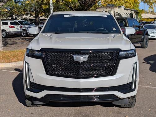 2023 Cadillac Escalade Sport