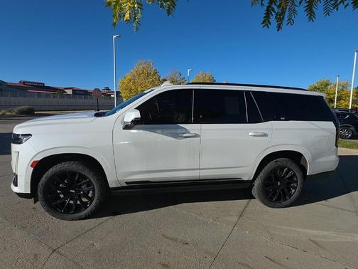 2023 Cadillac Escalade Sport