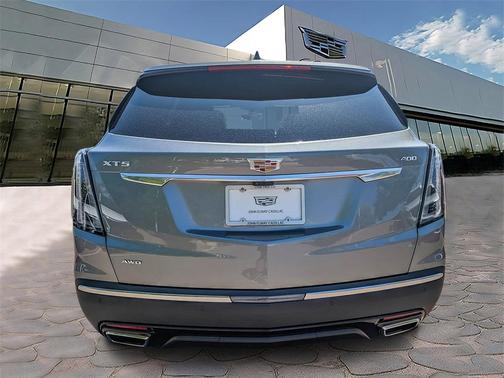 2025 Cadillac XT5 Sport