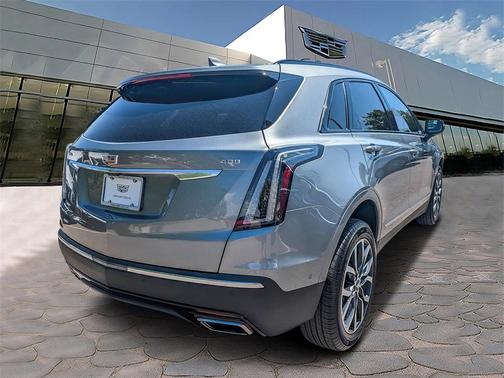 2025 Cadillac XT5 Sport