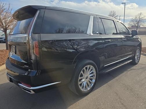 2023 Cadillac Escalade ESV Premium Luxury