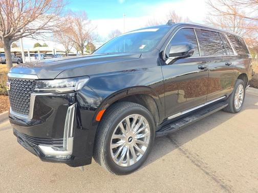 2023 Cadillac Escalade ESV Premium Luxury