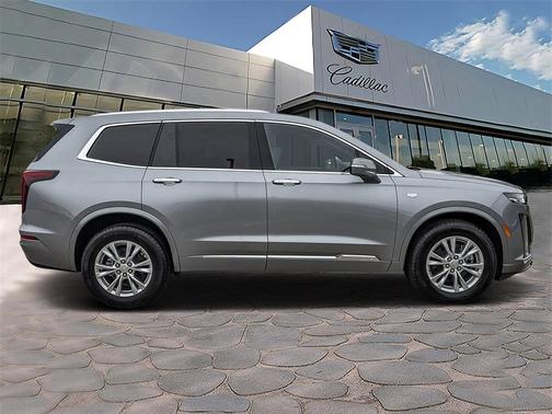 2025 Cadillac XT6 Luxury FWD