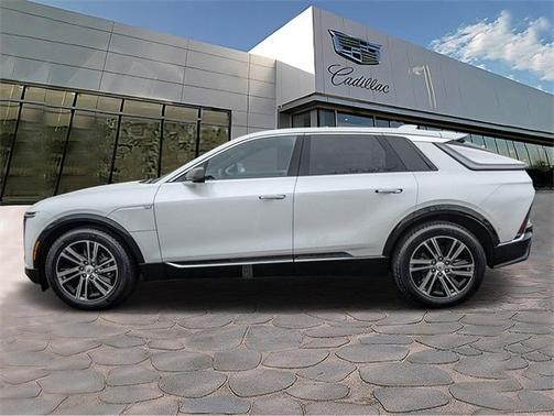 2025 Cadillac LYRIQ Luxury