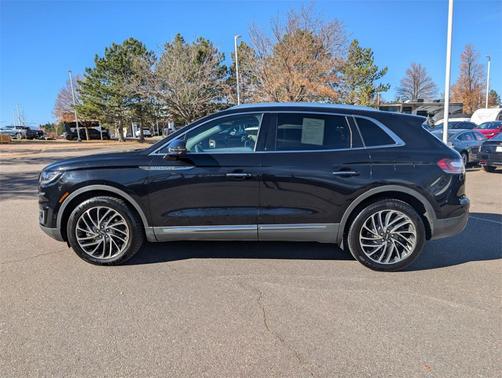 2019 Lincoln Nautilus Reserve