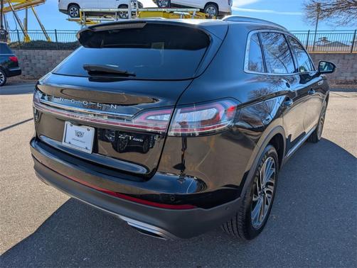 2019 Lincoln Nautilus Reserve