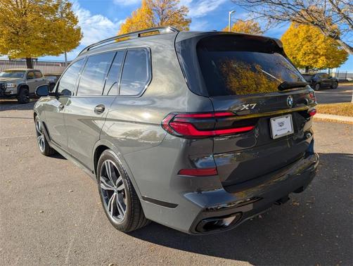 2024 BMW X7 xDrive40i