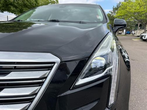 2018 Cadillac XT5 Premium Luxury