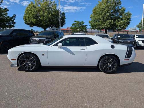 2016 Dodge Challenger R/T Scat Pack
