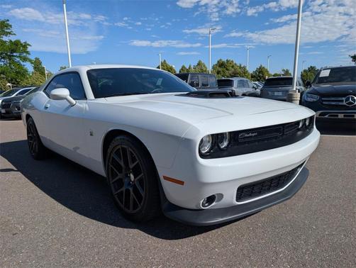 2016 Dodge Challenger R/T Scat Pack
