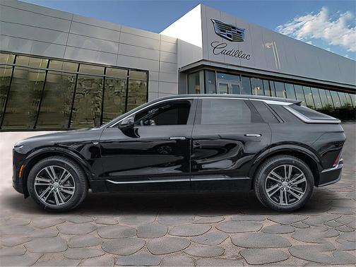 2025 Cadillac LYRIQ Luxury
