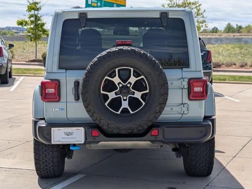 Earl Clearcoat 2023 Jeep Wrangler 4xe Sahara