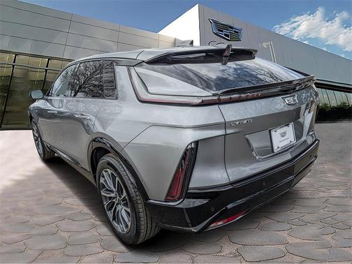 2025 Cadillac LYRIQ Sport