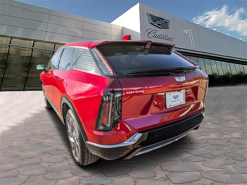 2026 Cadillac OPTIQ Luxury