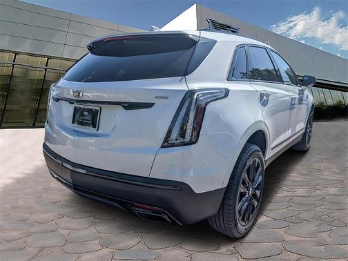 2022 Cadillac XT5 Sport
