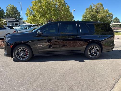 2023 Cadillac Escalade ESV V-Series