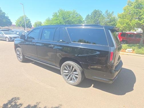 2021 Cadillac Escalade ESV Sport