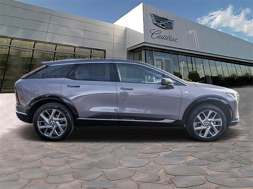 2026 Cadillac OPTIQ Luxury