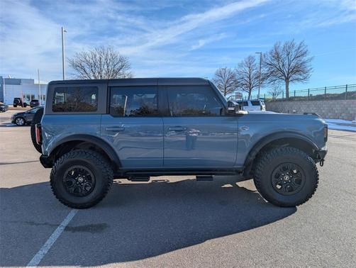 2021 Ford Bronco Base