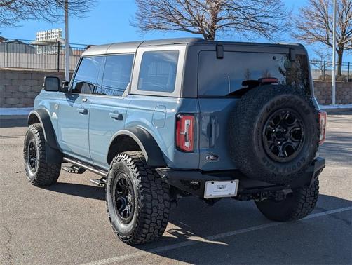 2021 Ford Bronco Base