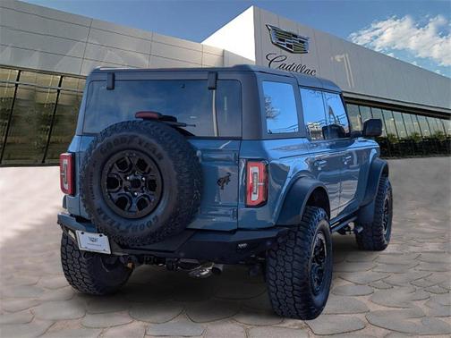 2021 Ford Bronco Base