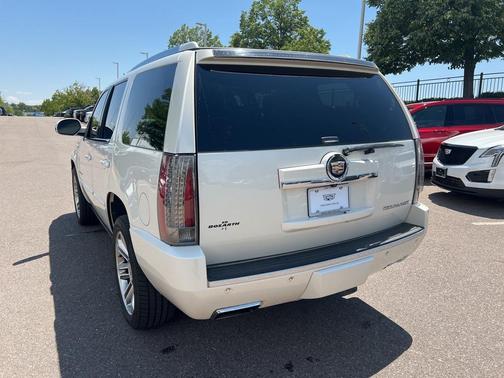 2014 Cadillac Escalade Premium