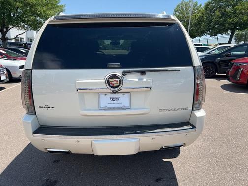 2014 Cadillac Escalade Premium