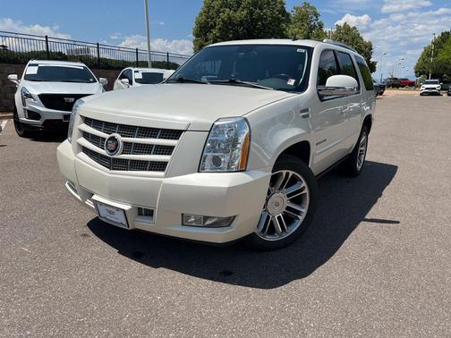 2014 Cadillac Escalade Premium