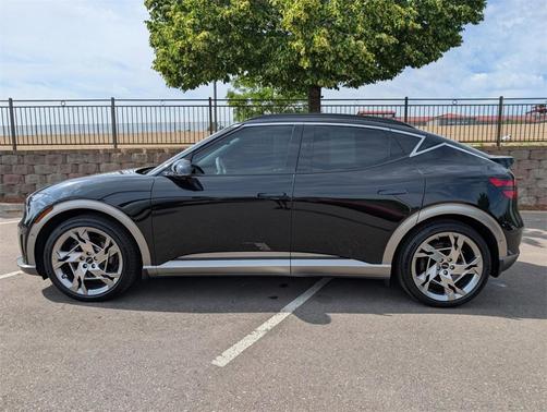 2024 Genesis GV60 Performance