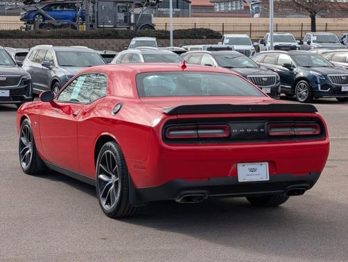 2015 Dodge Challenger R/T Scat Pack