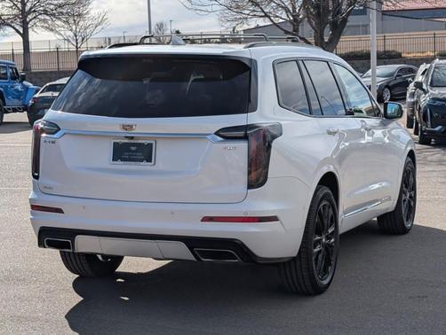 2024 Cadillac XT6 Sport AWD